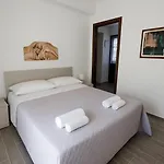 Blue Horizon Apartment