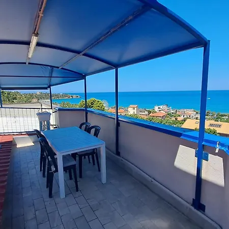 Blue Horizon * Cefalu