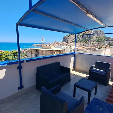 Blue Horizon Apartment *