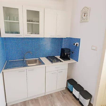 Blue Horizon Apartment
